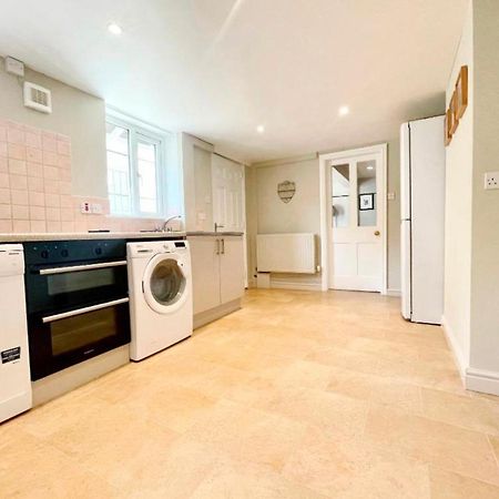 Cheltenham Central Apartment, Parking, Close Bars & Restaurants Exterior foto