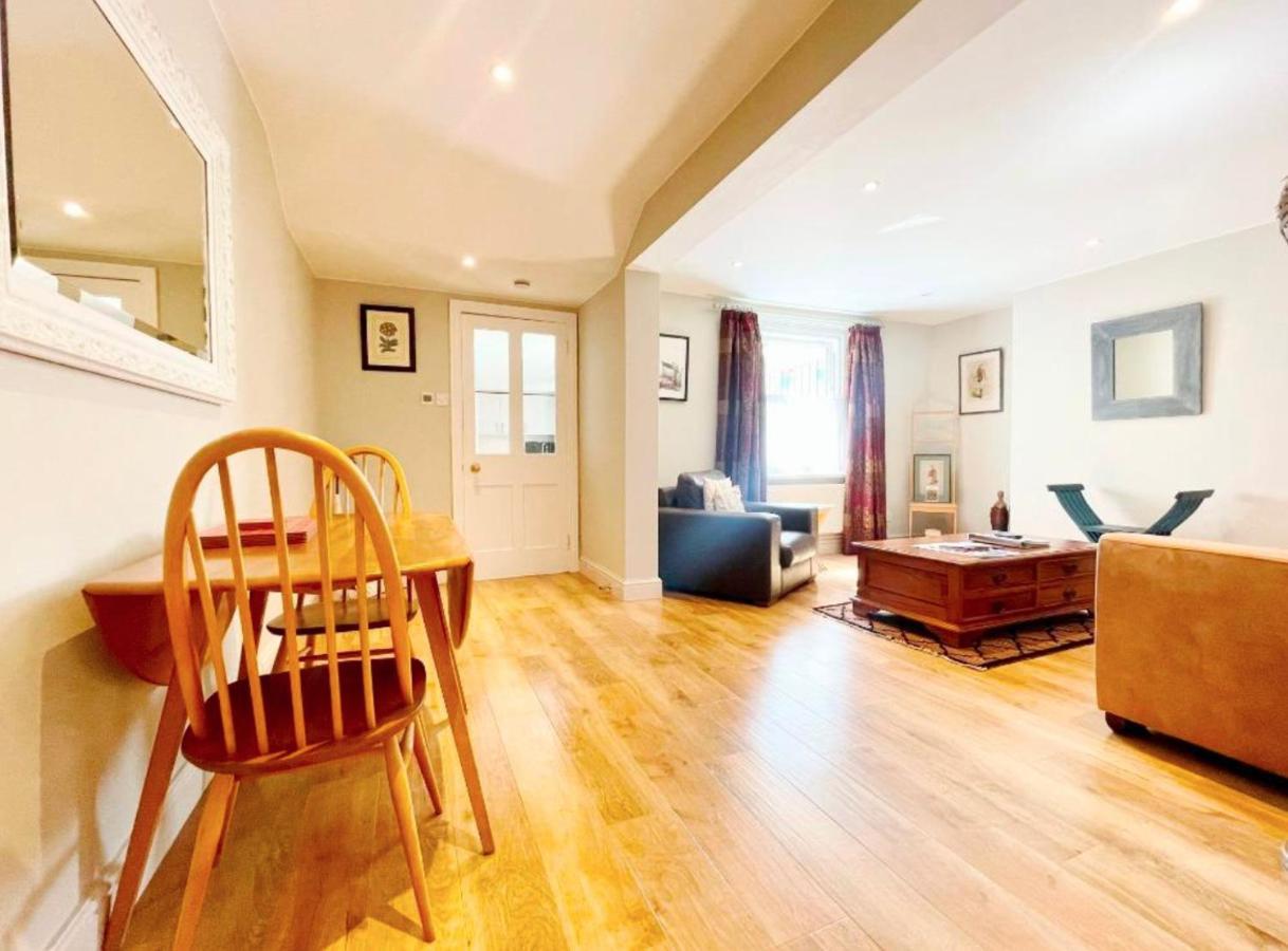 Cheltenham Central Apartment, Parking, Close Bars & Restaurants Exterior foto